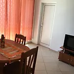 Апартамент Adonai