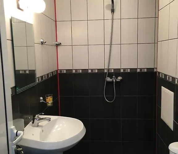 Adonai Апартаменты