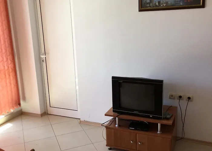 Adonai Апартаменты *